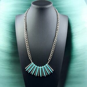 Turquoise Spike Statement Necklace Silver Tone Chain Boho Western Aesthetic